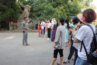 梁平采夏茶活动