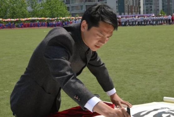 1512370835181245.png 1.png